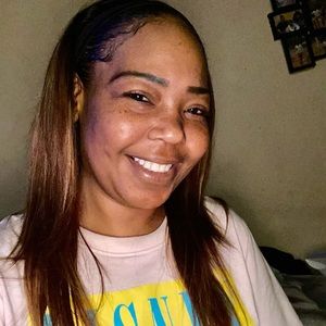 Meet your Posher, Monique